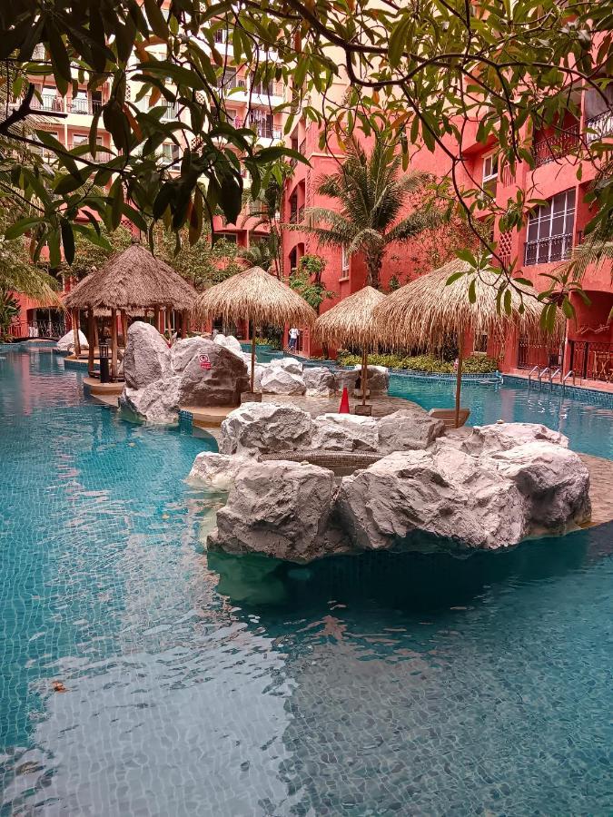 Seven Seas Condo Resort Beautiful Location หาดจอมเทียน ภายนอก รูปภาพ