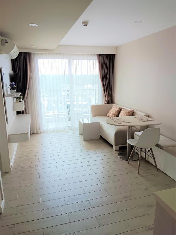 Seven Seas Condo Resort Beautiful Location หาดจอมเทียน ภายนอก รูปภาพ