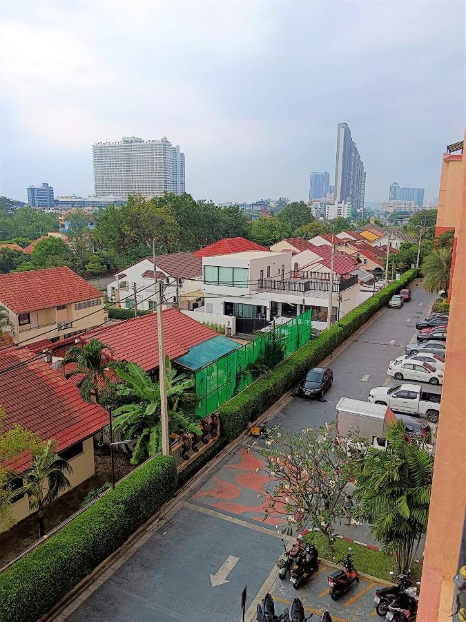 Seven Seas Condo Resort Beautiful Location หาดจอมเทียน ภายนอก รูปภาพ